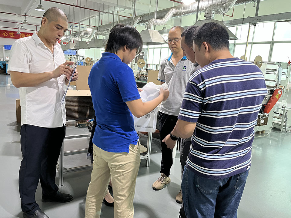 歡迎小米公司最后驗廠環(huán)節(jié)！(圖2)