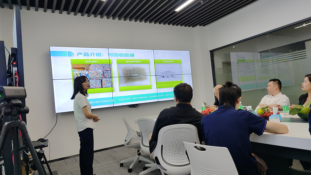 久信達(dá)歡迎清華工商E2102班同學(xué)蒞臨參觀(guān)(圖7)